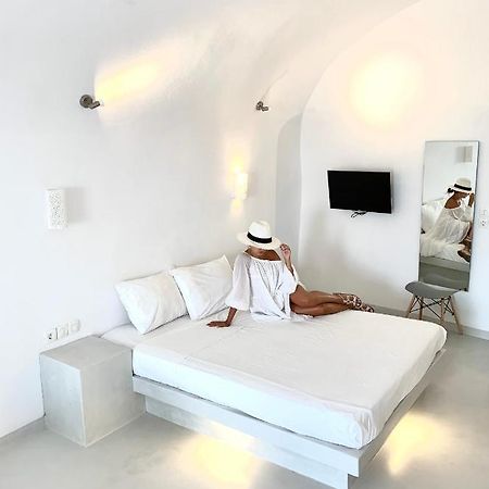 Capital Centro Rooms Фира Екстериор снимка